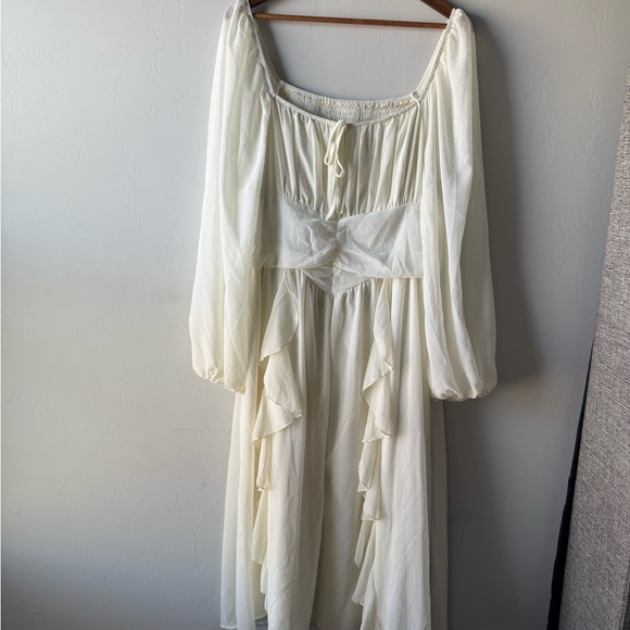 SHEIN Dresses & Skirts - SHEIN Cream Ruched Ruffled Long Sleeve Sundress